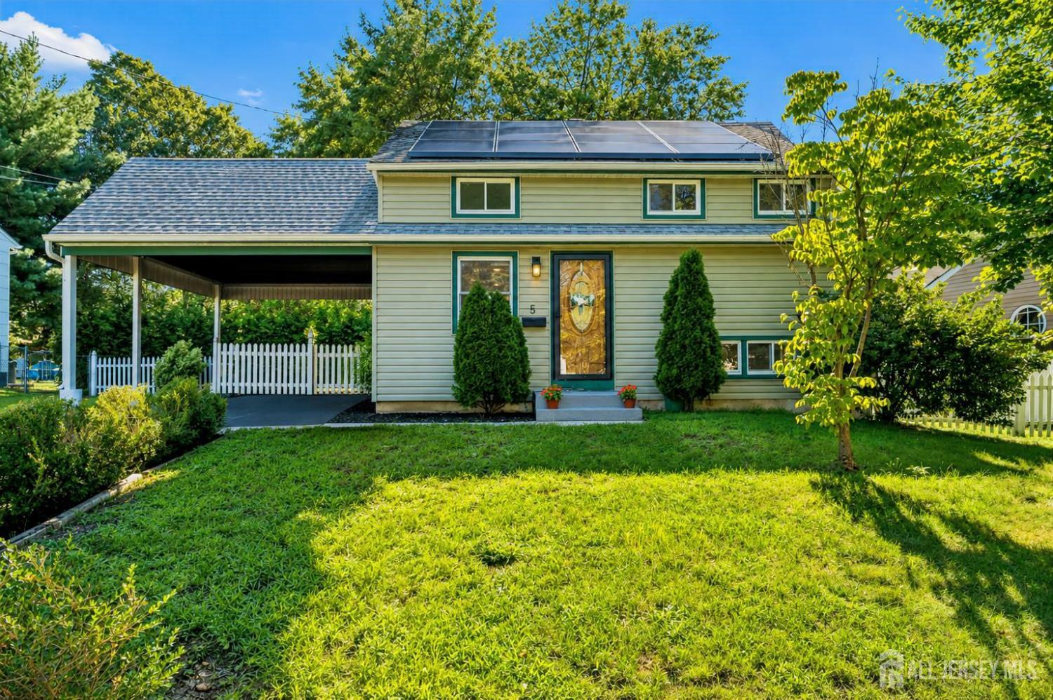 5 Bradford Road East Brunswick NJ 08816