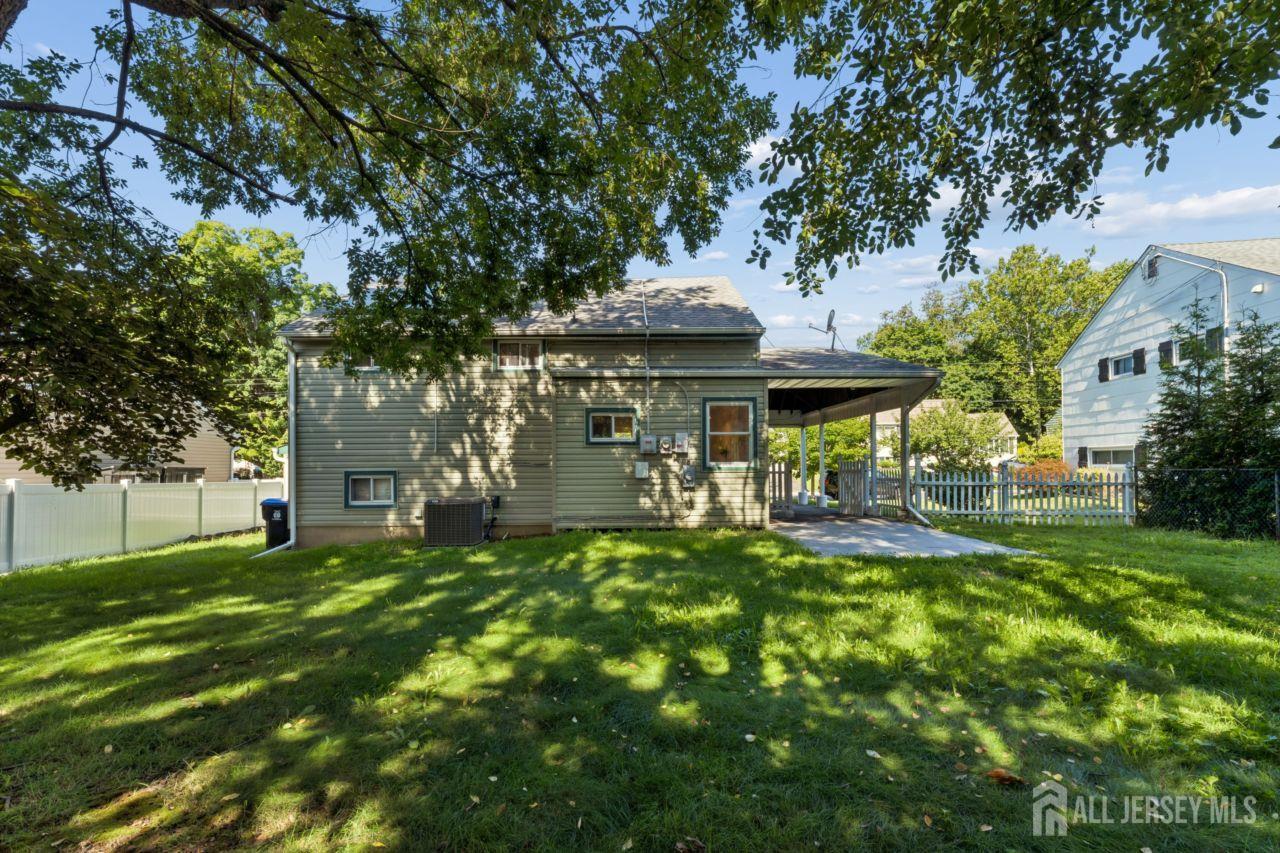 5 Bradford Road East Brunswick NJ 08816