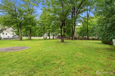 14 Farmhaven Avenue Edison NJ 08820