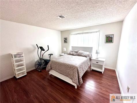 496 Revere Way Monroe NJ 08831
