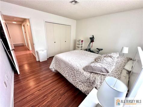 496 Revere Way Monroe NJ 08831