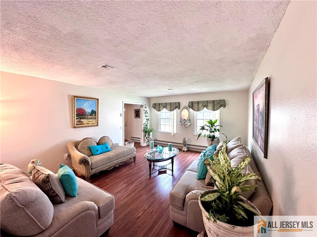 496 Revere Way Monroe NJ 08831