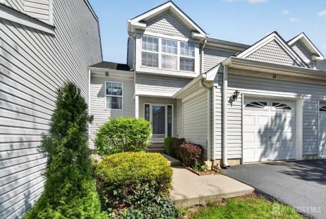 33 Vandeventer Court Sayreville NJ 08872