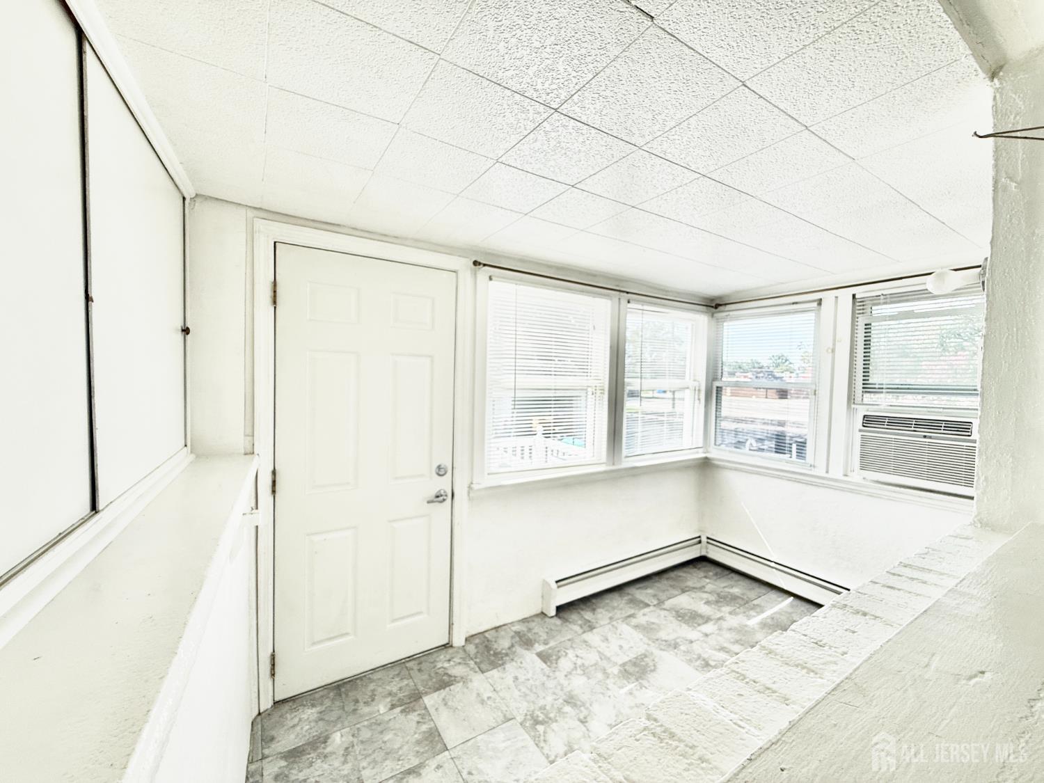 674 Cedar Street Colonia NJ 07067