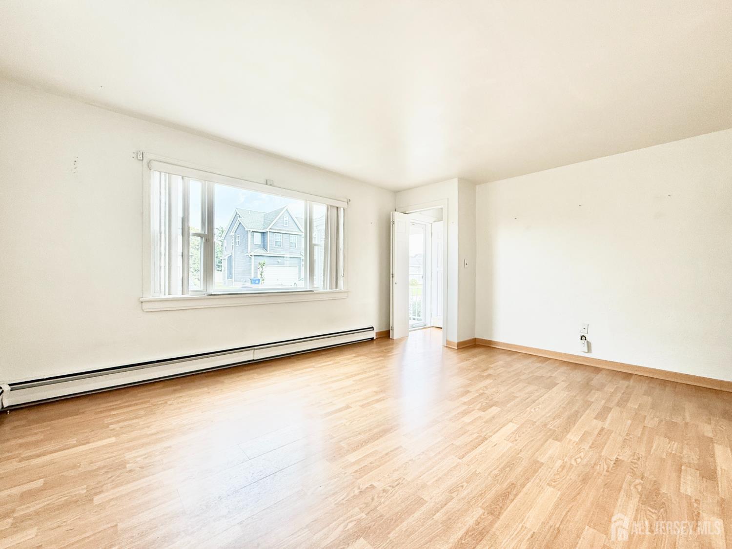 674 Cedar Street Colonia NJ 07067
