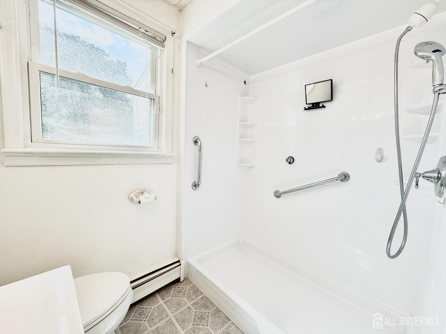 674 Cedar Street Colonia NJ 07067