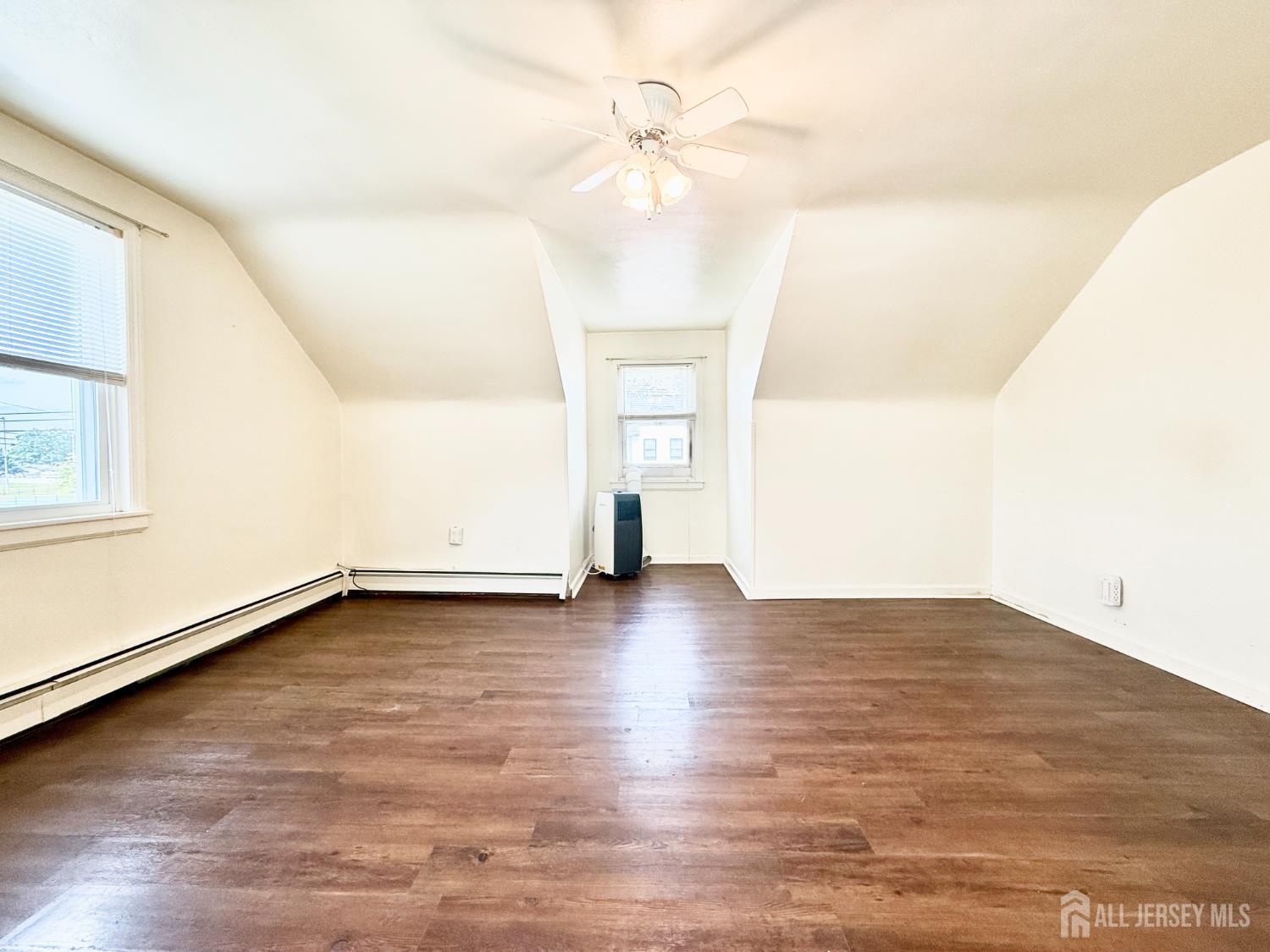 674 Cedar Street Colonia NJ 07067