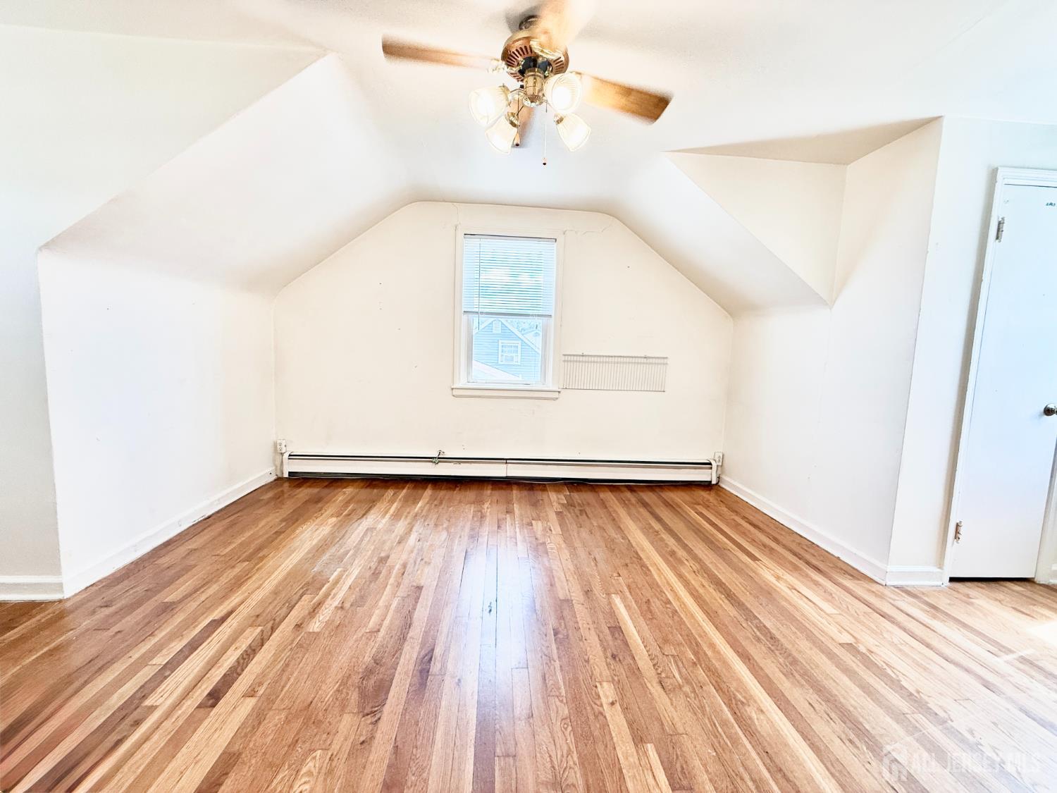 674 Cedar Street Colonia NJ 07067