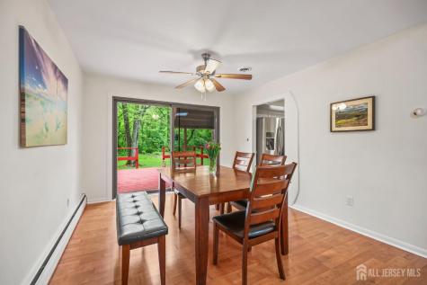 13 SE 13 Glenview Drive West Windsor NJ 08540