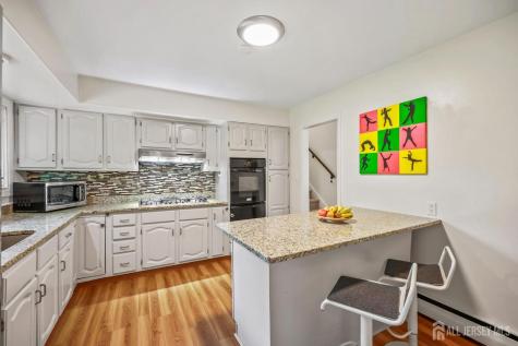 13 SE 13 Glenview Drive West Windsor NJ 08540