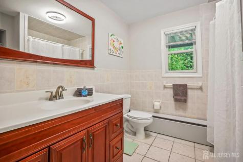 13 SE 13 Glenview Drive West Windsor NJ 08540