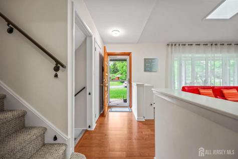 13 SE 13 Glenview Drive West Windsor NJ 08540