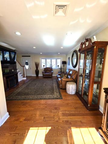 544 Edgeworth Street Middlesex NJ 08846
