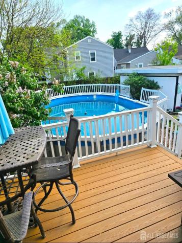 544 Edgeworth Street Middlesex NJ 08846