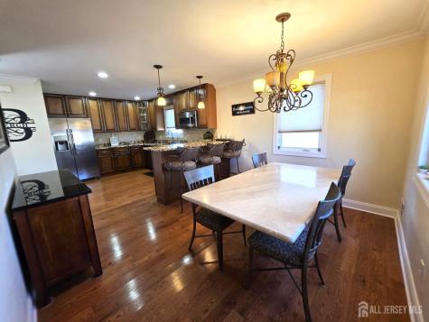 544 Edgeworth Street Middlesex NJ 08846