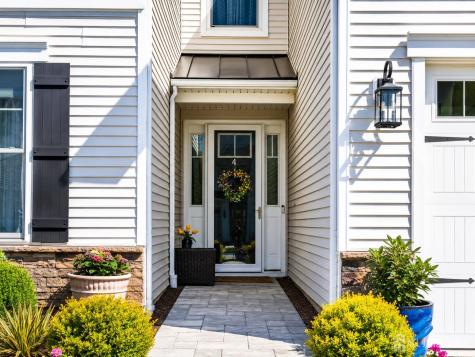 4 Pasture Drive Farmingdale NJ 07727