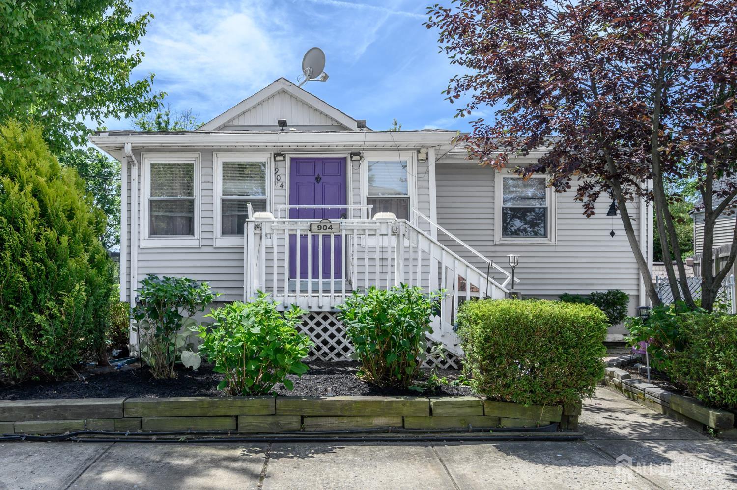 904 Central Avenue Union Beach NJ 07735