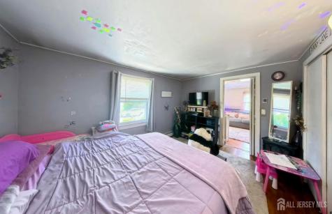 904 Central Avenue Union Beach NJ 07735