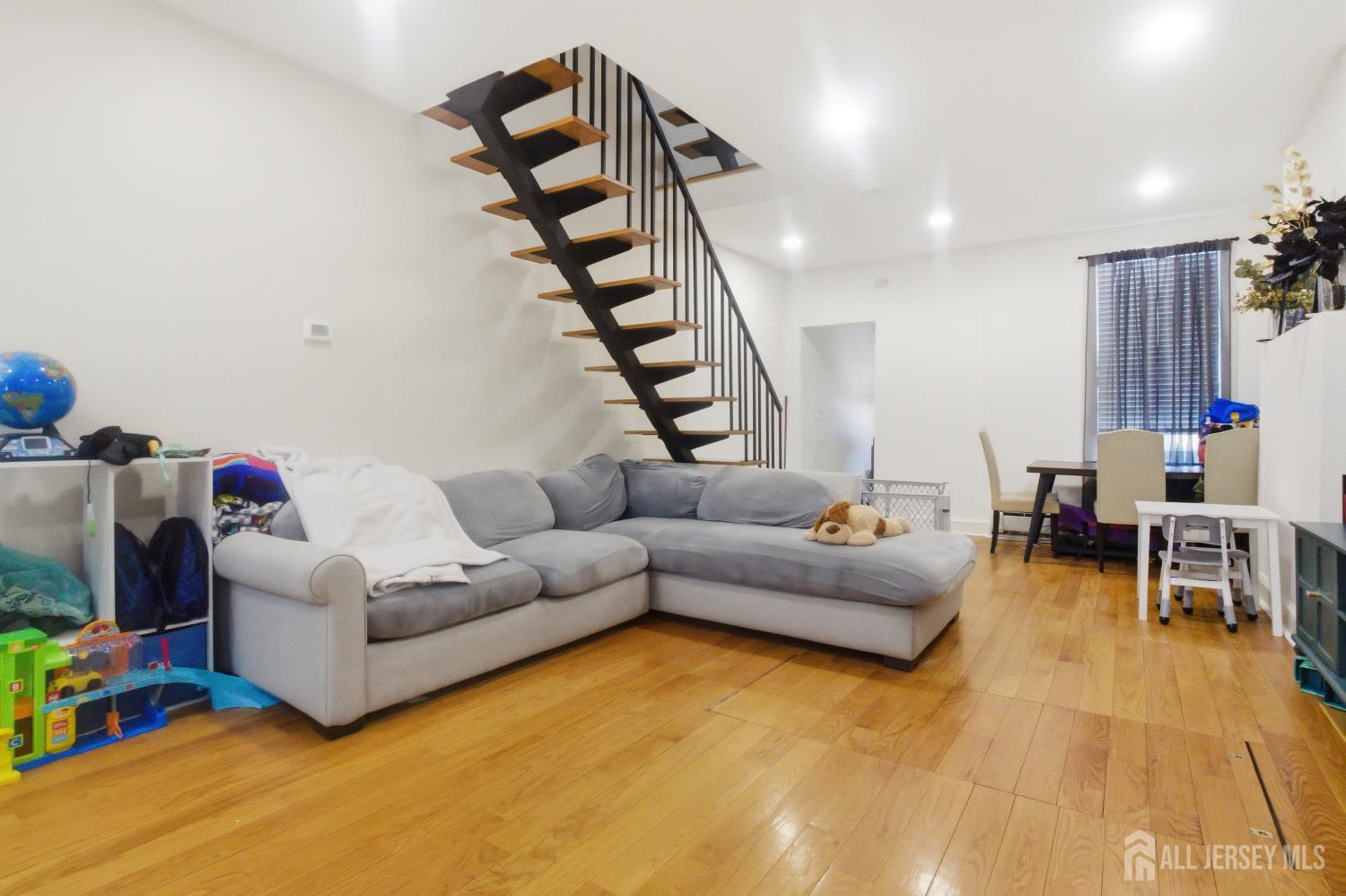 245 Clay Street Trenton NJ 08611