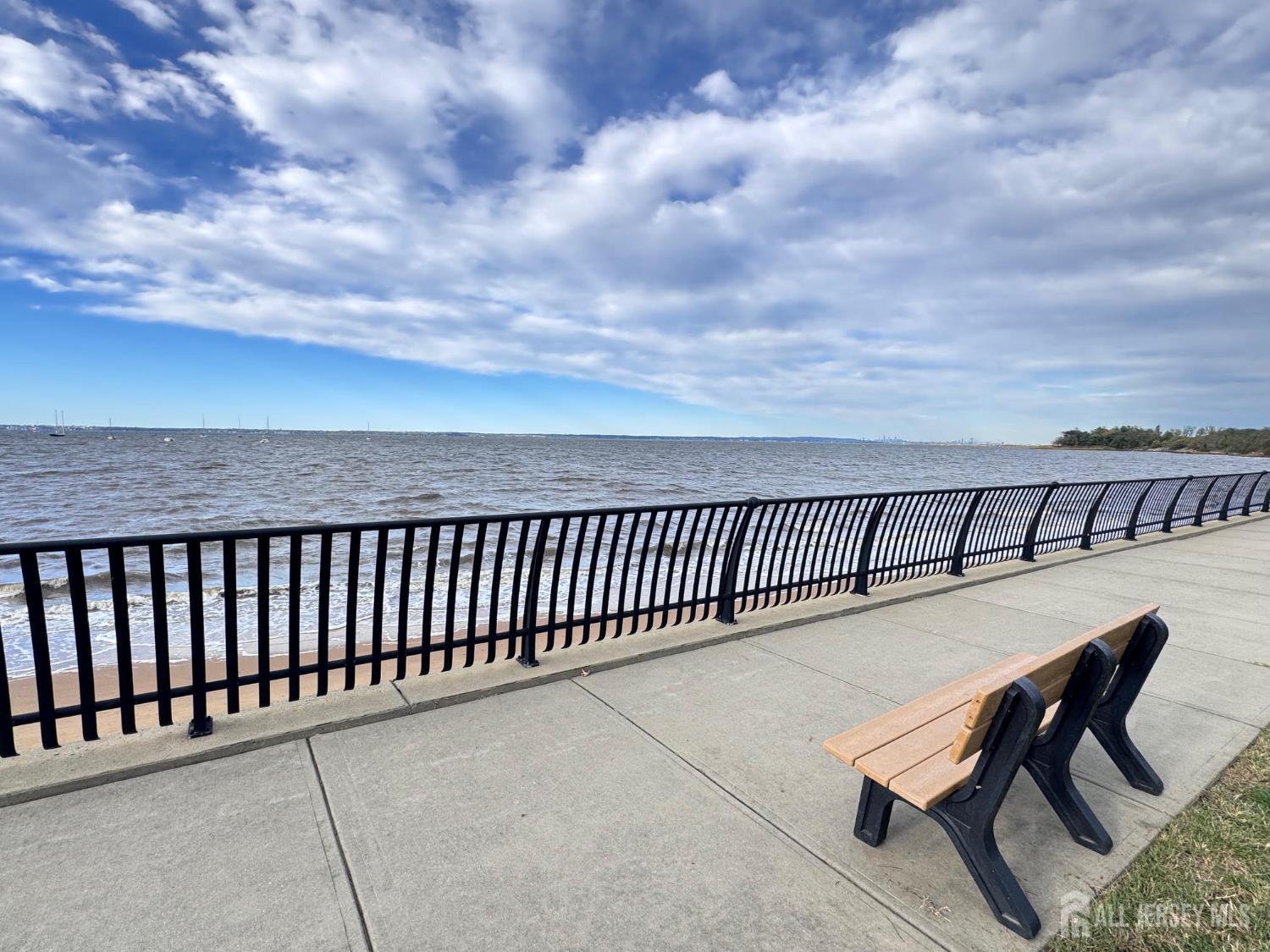 45 Pine Street Keyport NJ 07735