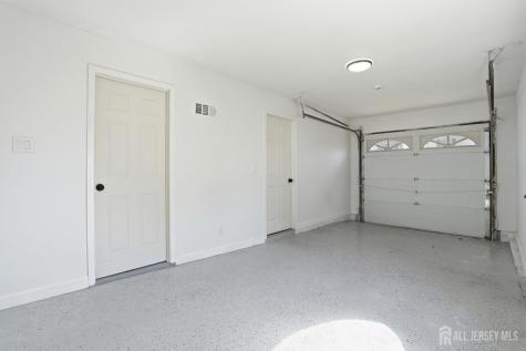 11 Lincroft Avenue Old Bridge NJ 08857