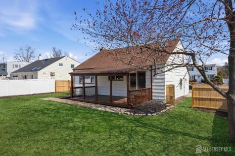 11 Lincroft Avenue Old Bridge NJ 08857