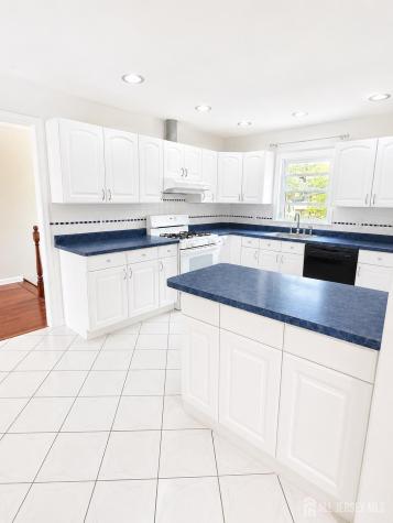 181 Hanson Avenue Piscataway NJ 08854