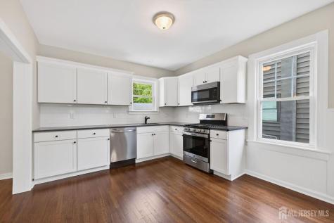 322 Madison Avenue Dunellen NJ 08812