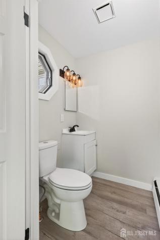 322 Madison Avenue Dunellen NJ 08812