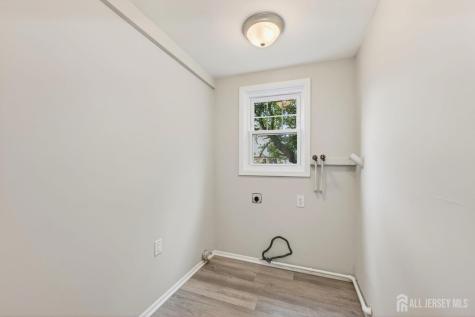 322 Madison Avenue Dunellen NJ 08812