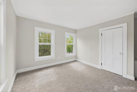 322 Madison Avenue Dunellen NJ 08812