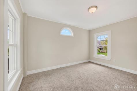322 Madison Avenue Dunellen NJ 08812
