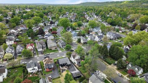 322 Madison Avenue Dunellen NJ 08812