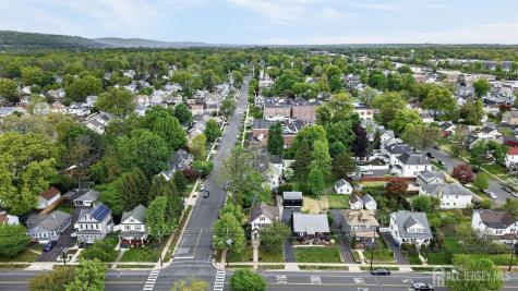 322 Madison Avenue Dunellen NJ 08812