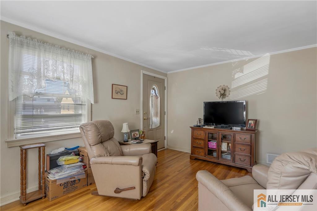 55 Eiseman Avenue Piscataway NJ 08854