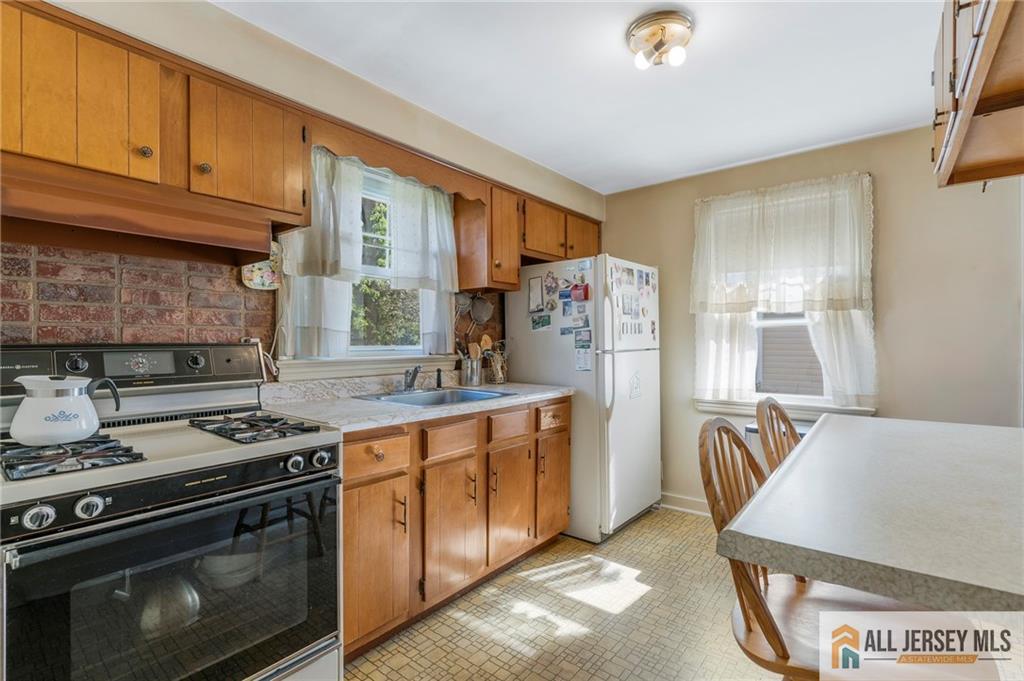 55 Eiseman Avenue Piscataway NJ 08854