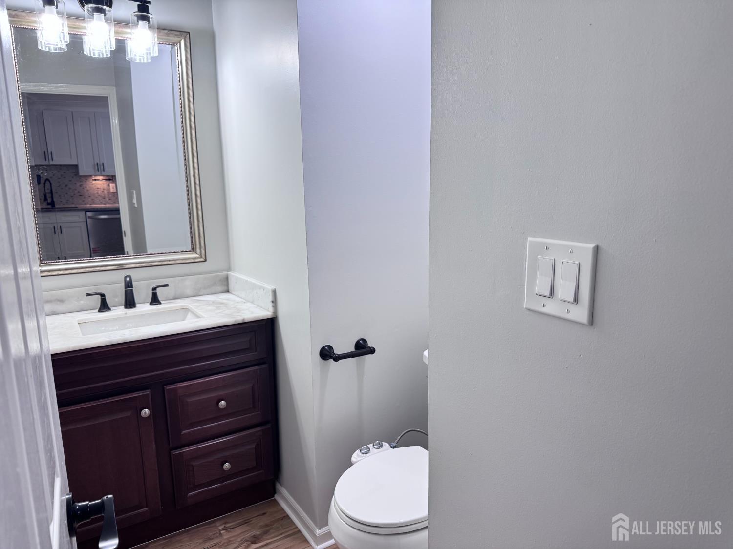 22 Jill Court South Brunswick NJ 08852
