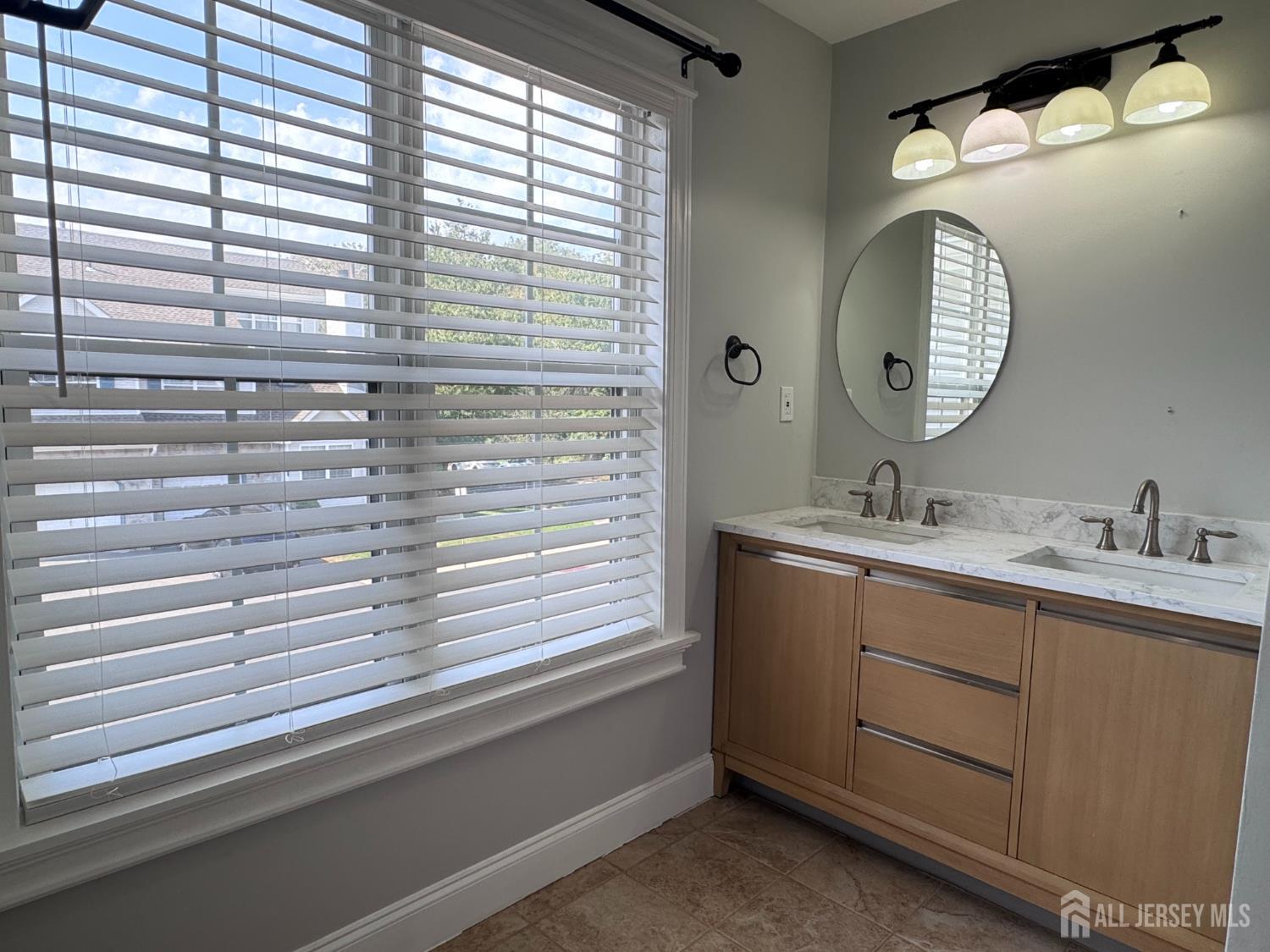 22 Jill Court South Brunswick NJ 08852