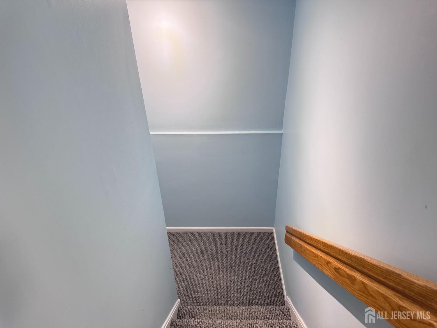 22 Jill Court South Brunswick NJ 08852