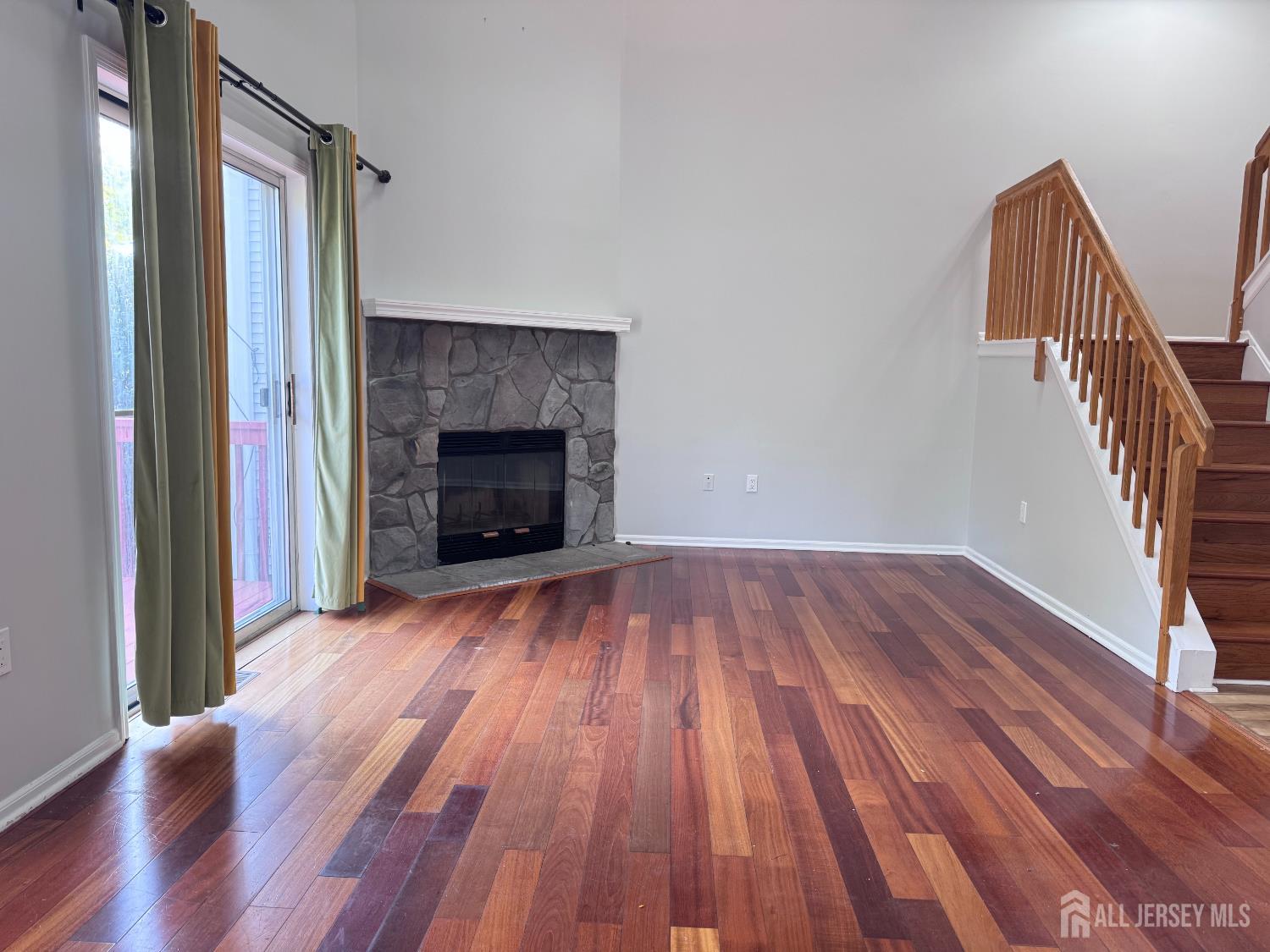 22 Jill Court South Brunswick NJ 08852