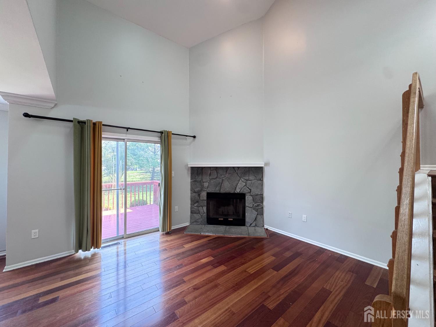 22 Jill Court South Brunswick NJ 08852