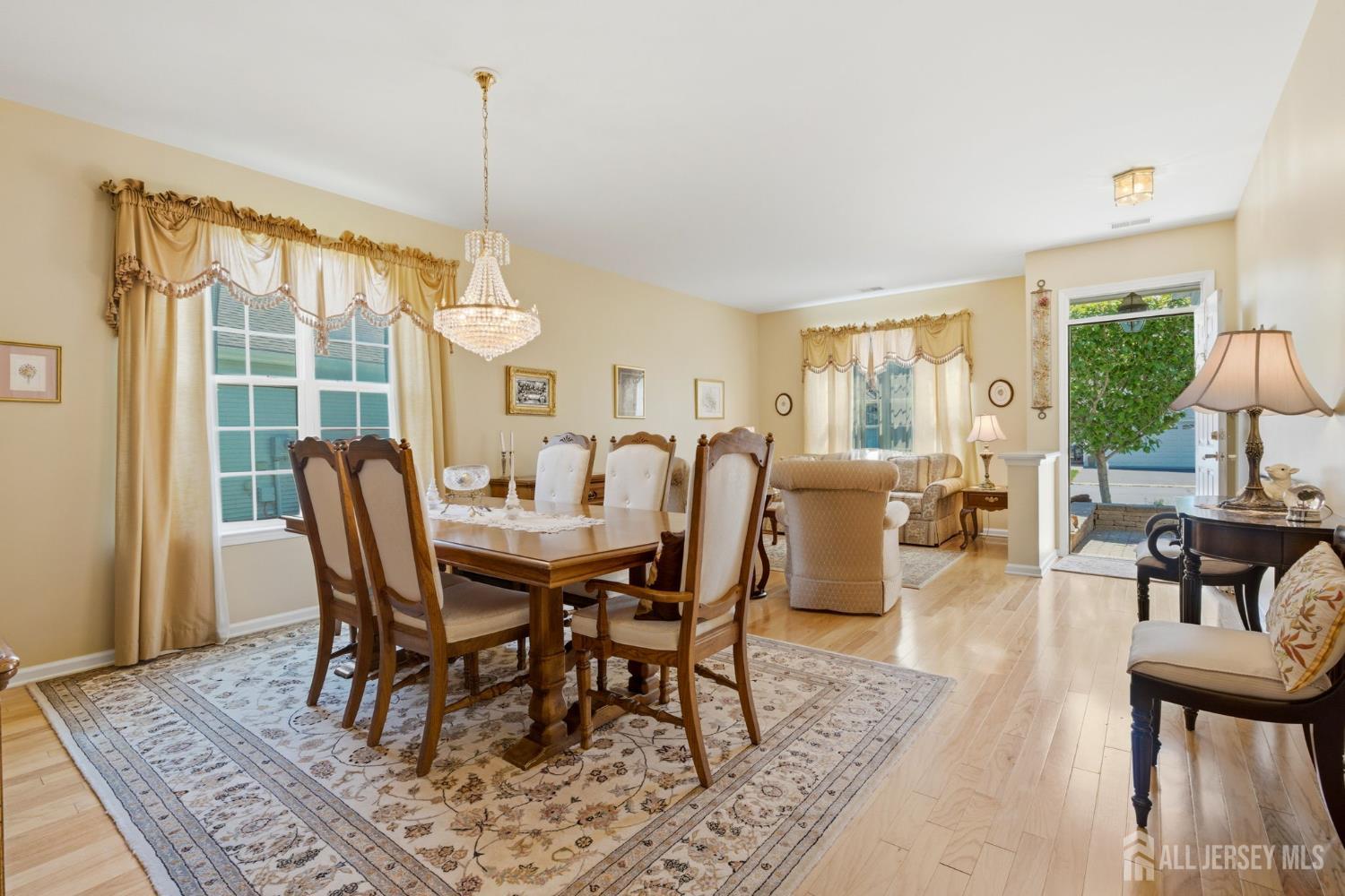 16 Barbaras Way Jackson NJ 08527
