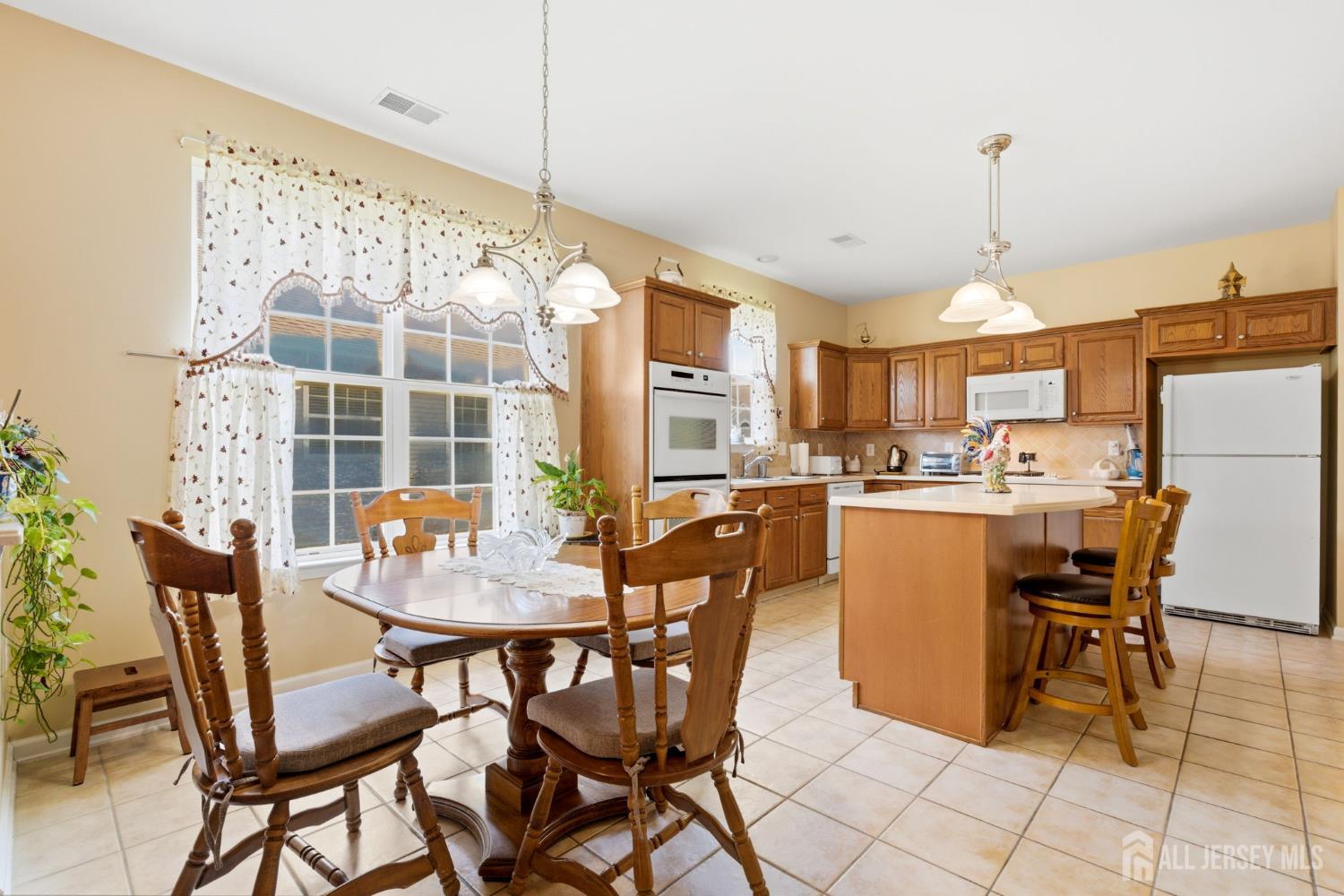 16 Barbaras Way Jackson NJ 08527