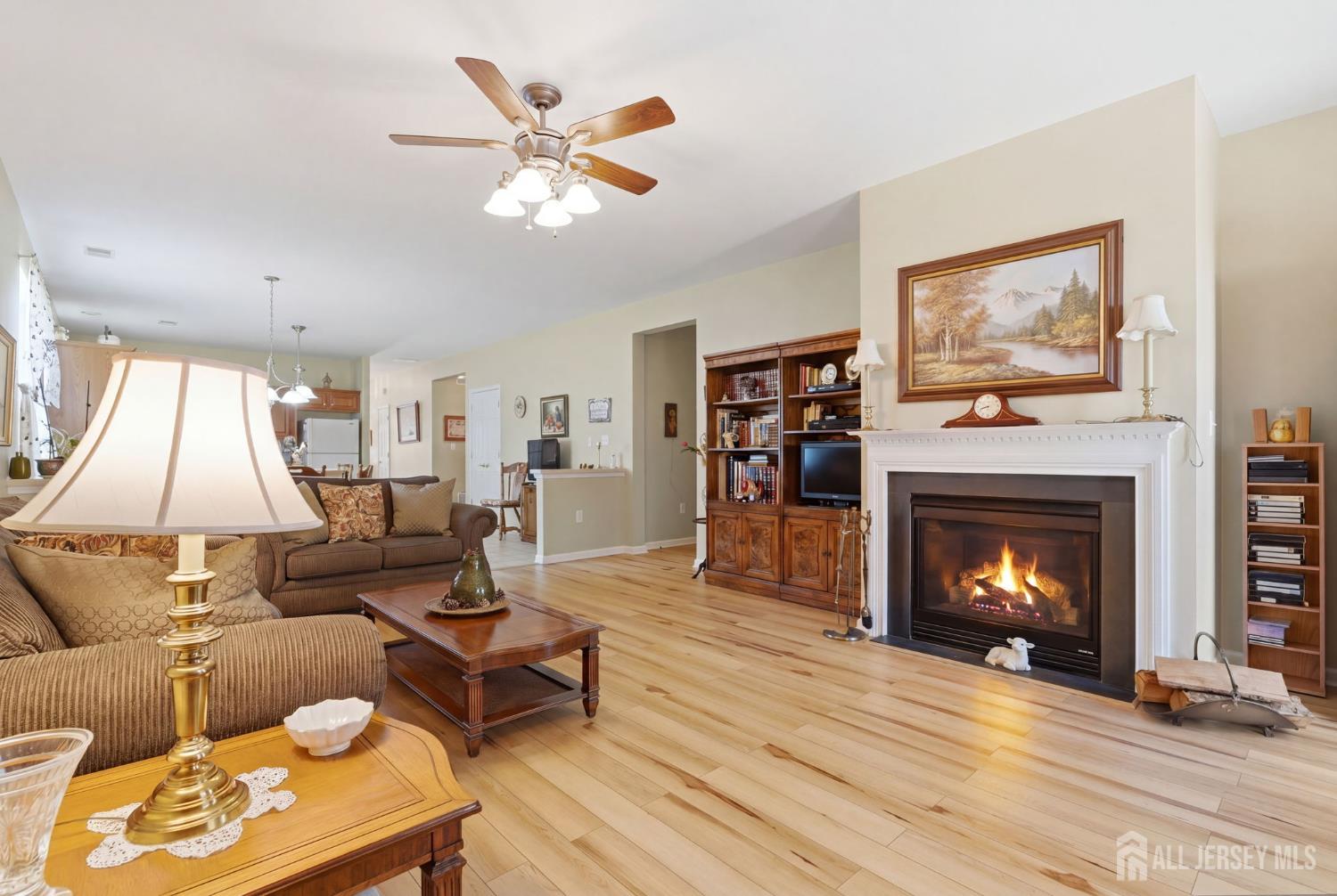 16 Barbaras Way Jackson NJ 08527