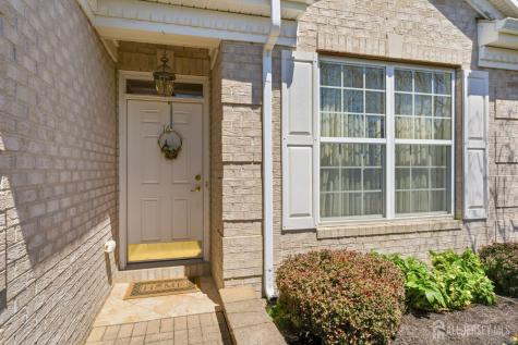 16 Barbaras Way Jackson NJ 08527