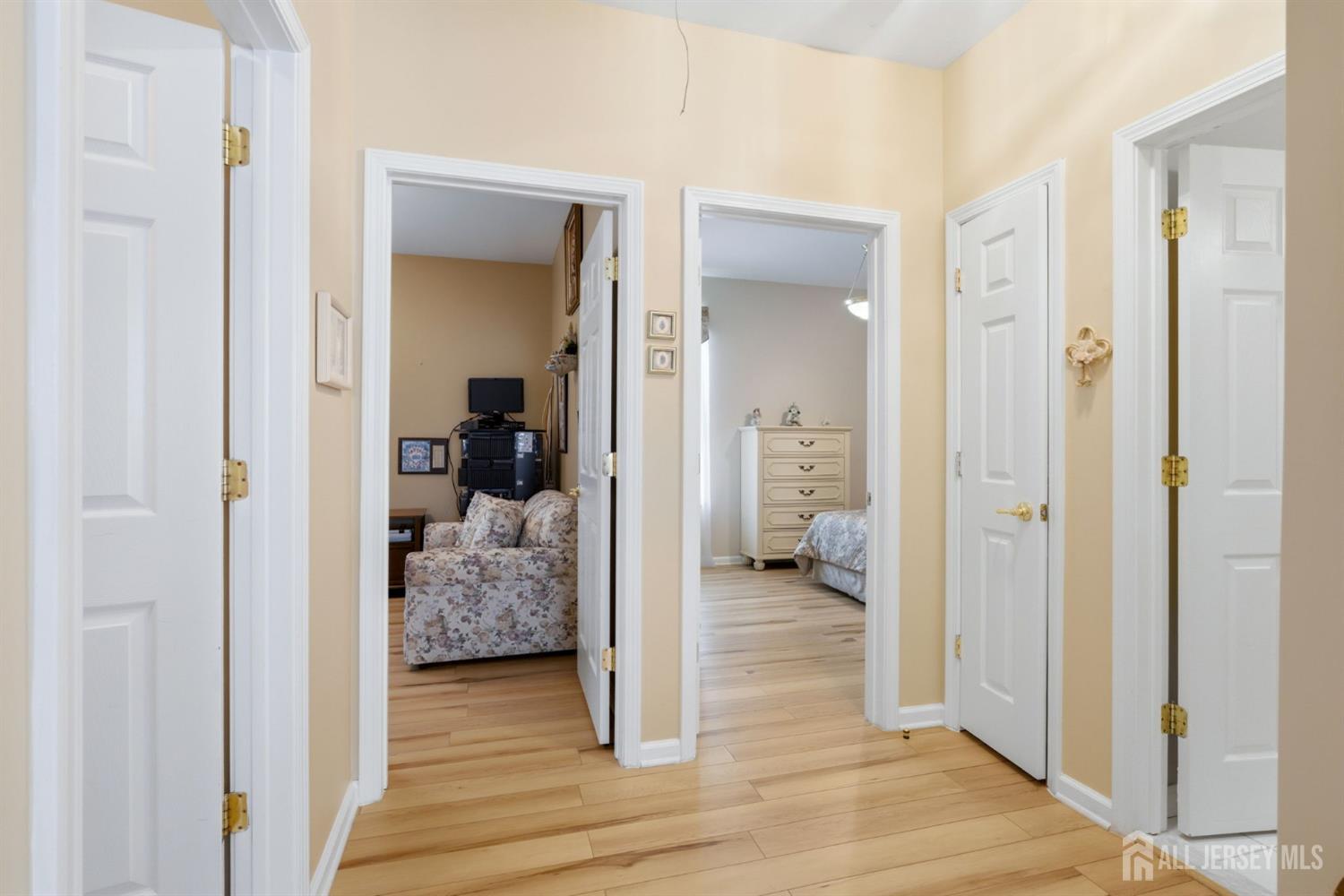 16 Barbaras Way Jackson NJ 08527