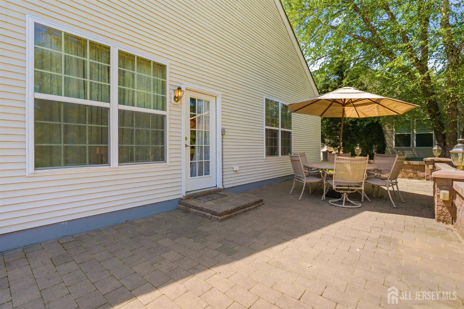 16 Barbaras Way Jackson NJ 08527