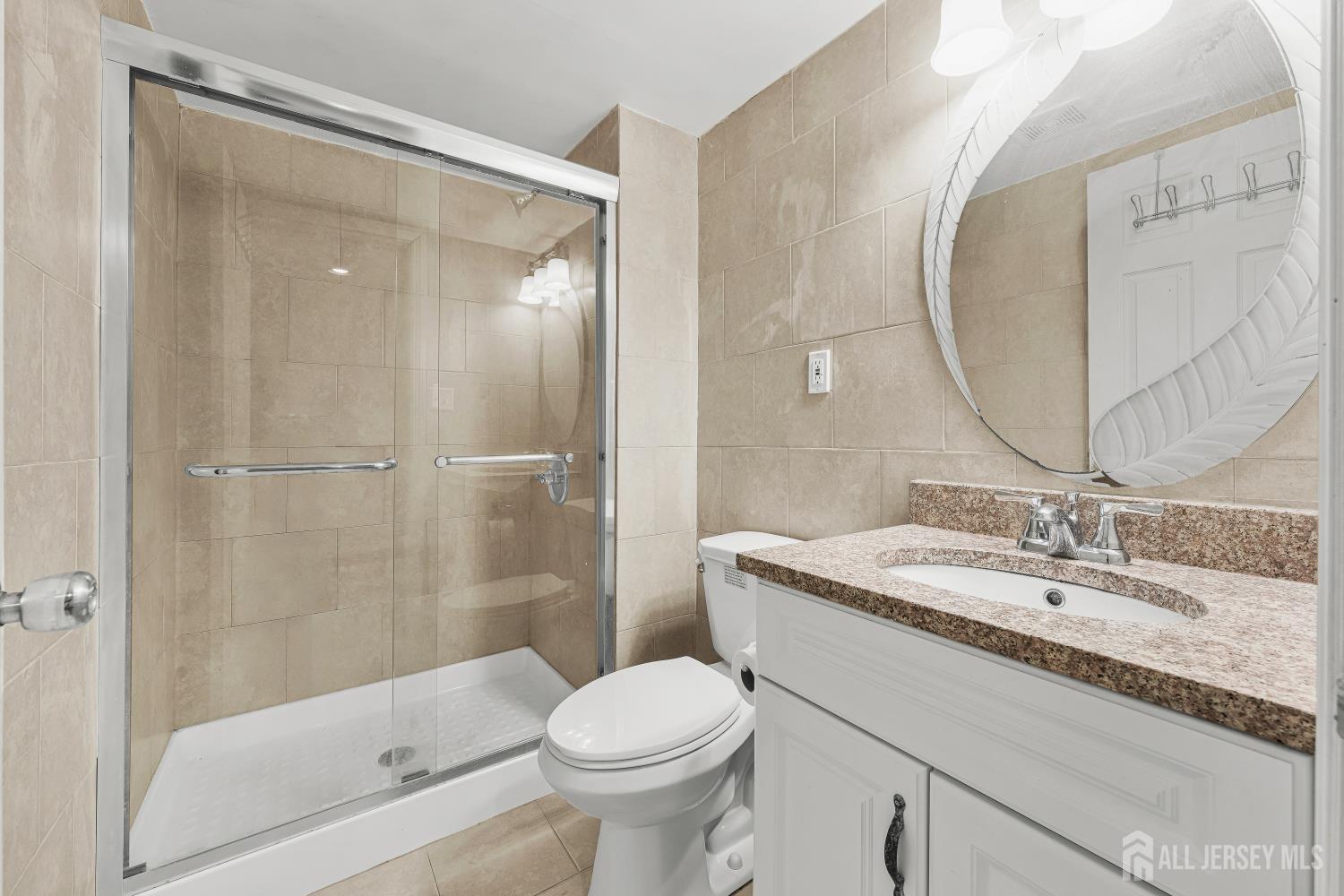 63 Rues Lane East Brunswick NJ 08816