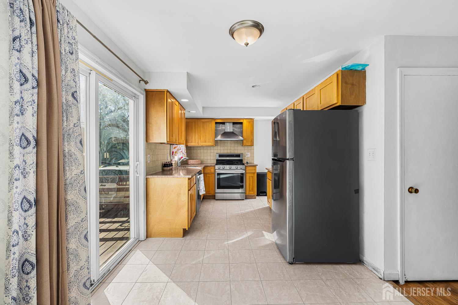 63 Rues Lane East Brunswick NJ 08816