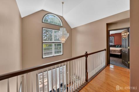 30 Rosewood Road Edison NJ 08817